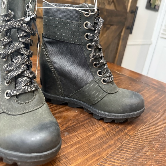 SOREL Prestyn Waterproof Wedges - Picture 8 of 11